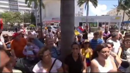 US: vigil for 18 year old graffiti artist killed by...