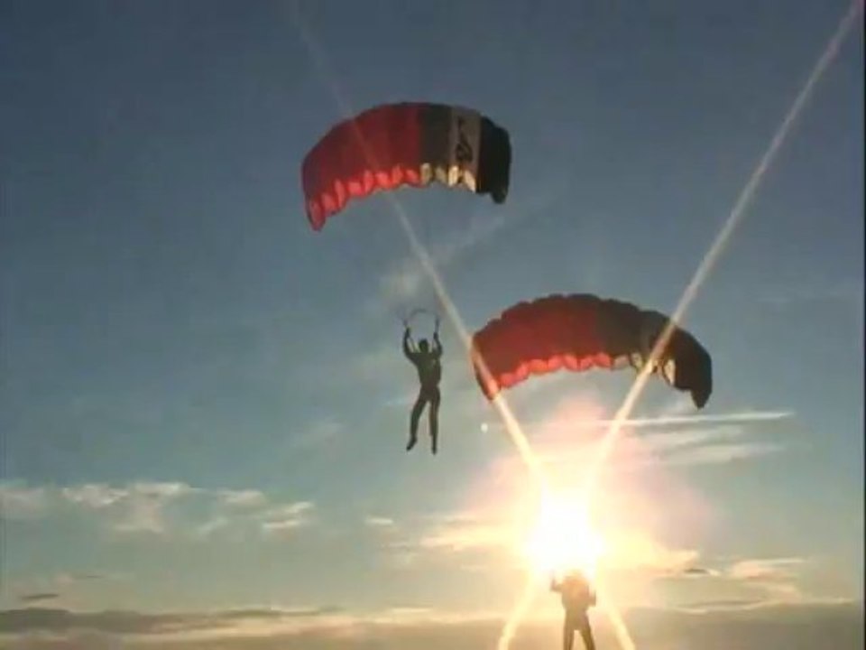 PARACHUTISME - CHAMPIONNATS DE FRANCE VICHY 2013 - VC2 « Besançon 1 Saut4»- 10aout13