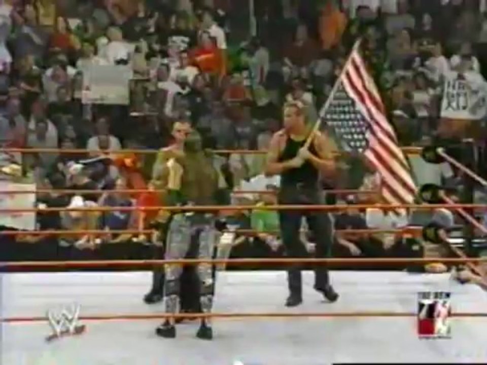 Un-Americans on Raw