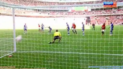 Manchester United vs Wigan 2:0 van Persie