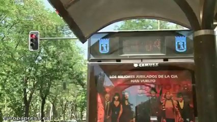 Afluencia de público en las playas urbanas de Madrid