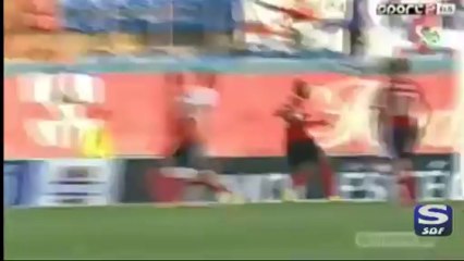 Asistencia de Árturo Alvarez Vs. Pécs - NB1 2013/2014