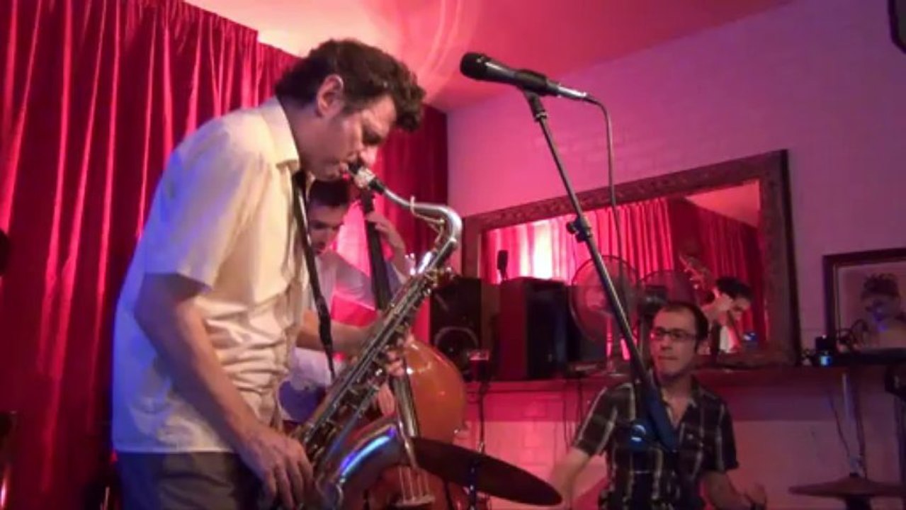 The Reefer Song - @ Monday Night Jam (2013-06-17)