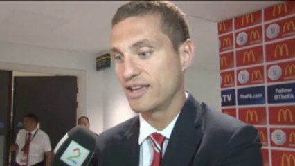 Vidic: ''Todos quieren a Rooney y Van Persie''