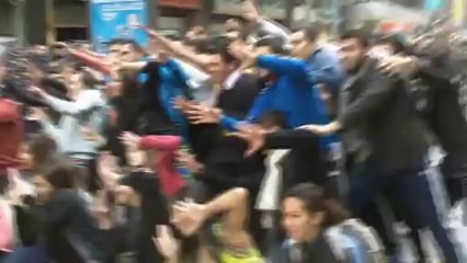 Flashmob Motricidad II Ucen - Play Hard _ David Guetta