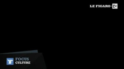 Lea Michele fond en larmes en direct en rendant hommage à Cory Monteith