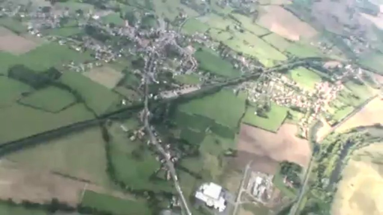 PARACHUTISME - CHAMPIONNATS DE FRANCE VICHY 2013 - VR8 « Annecy Artupox Nolimit Saut3»- 9aout13