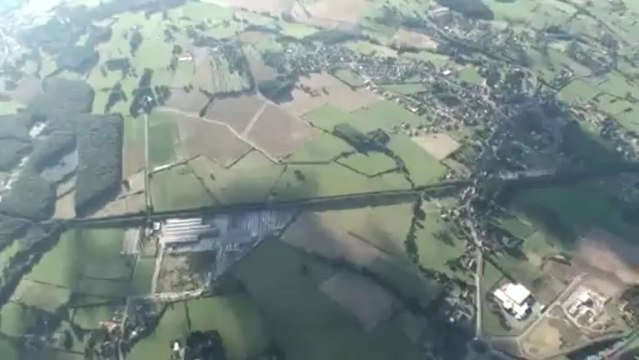 PARACHUTISME - CHAMPIONNATS DE FRANCE VICHY 2013 - VR8 « 8 Crétins Hors Zone Cahors-Clermont Saut5»- 11 aout2013