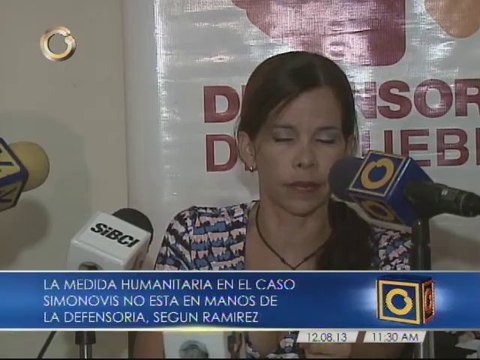 Medida humanitaria en el caso de Simonovis no esta en manos de la Defensoria, según Ramirez