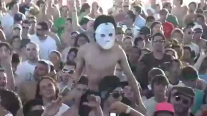 MSTRKRFT - Coachella 2007 (clip 5 of 5)