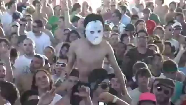 MSTRKRFT - Coachella 2007 (clip 5 of 5)
