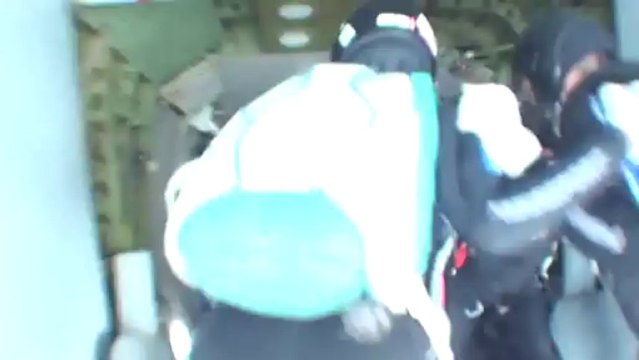 PARACHUTISME - CHAMPIONNATS DE FRANCE VICHY 2013 - VR4 « Nemesis Espoirs Saumur Saut1»- 9aout13