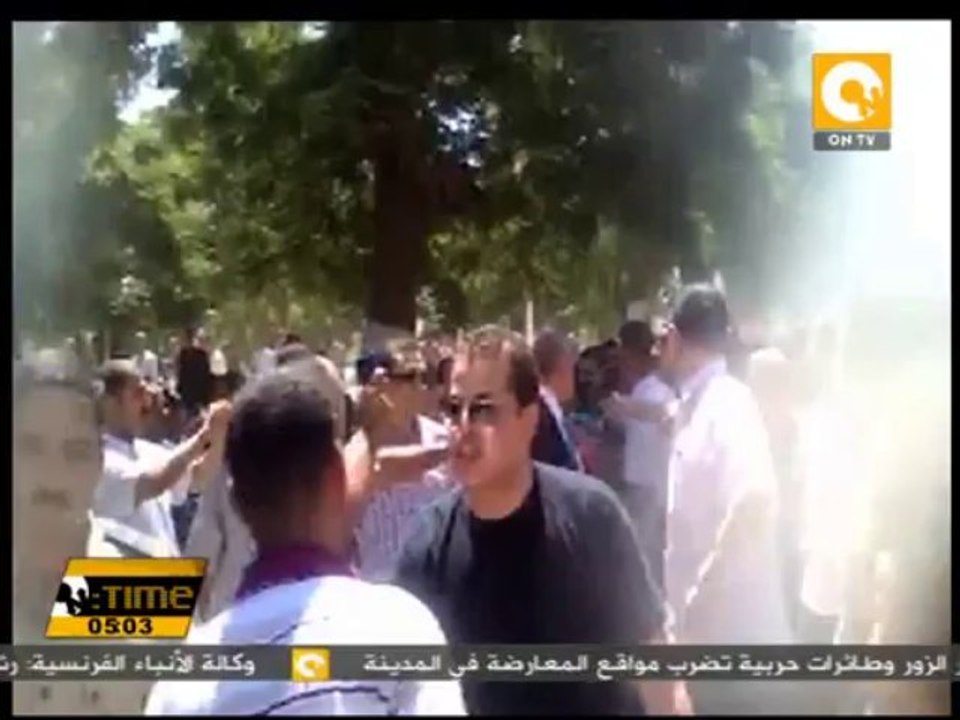 وقفة لعمال أسمنت أسيوط المستبعدين للمطالبة بصرف الأرباح