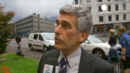 Petizione per dare il Nobel per la Pace alla "talpa" di...