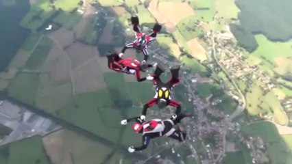 PARACHUTISME - CHAMPIONNATS DE FRANCE VICHY 2013 - VR4 « Les Justes Leblanc Saut3»- 9aout13