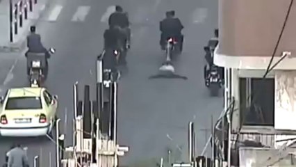 Gaza : le Hamas traine en moto le cadavre d'un palestinien