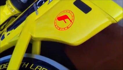 Velo de course avec logo publicitaire LED