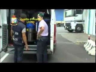 Livorno - Fermati 2000 pannelli solari in partenza per l'Africa (12.08.13)