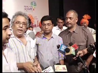 Uncut:nana patekar at mahurat of marathi drama ZHALACH PAHIJE