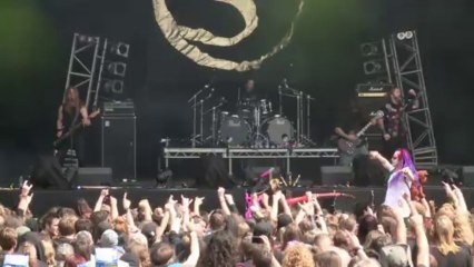 3 Inches of Blood - Metal Woman