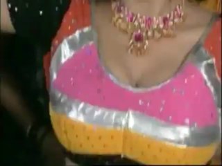 Hot bhojpuri Video Songs - Ghumat Rahale Din Dupahariya - Leke Bhaag Jaib Patna Bihar