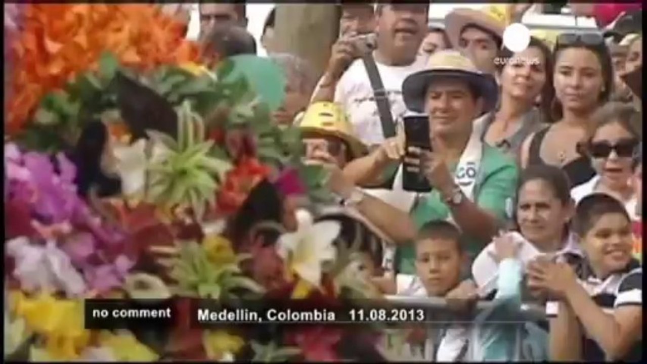 Colombie : des fleurs dans la rue - no comment