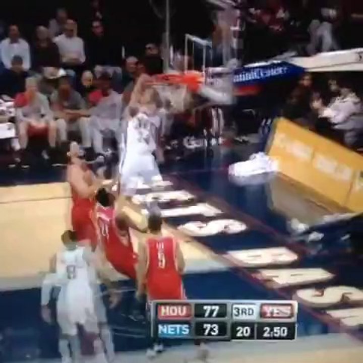 Dunk Windmill Alley Oop monstrueux en Basket de Gerald Green sur le son de SAIL!!