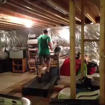 Runner violent epic fail caused by friends joke...!!