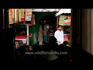 A devotional evening at Nizamuddin dargah