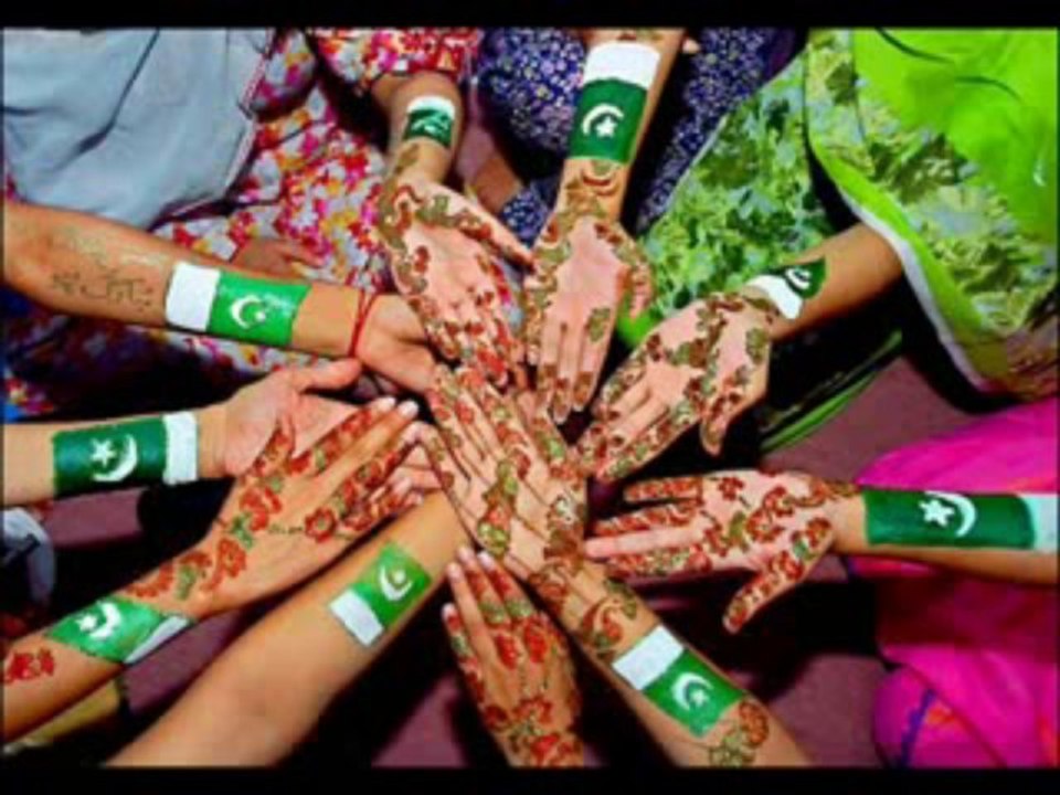 - Dil Dil Pakistan