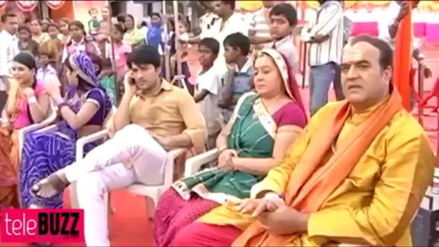 Sandhya & Sooraj WALK OUT OF THE HOUSE in Diya Aur Baati Hum 13th August 2013 FULL EPISODE