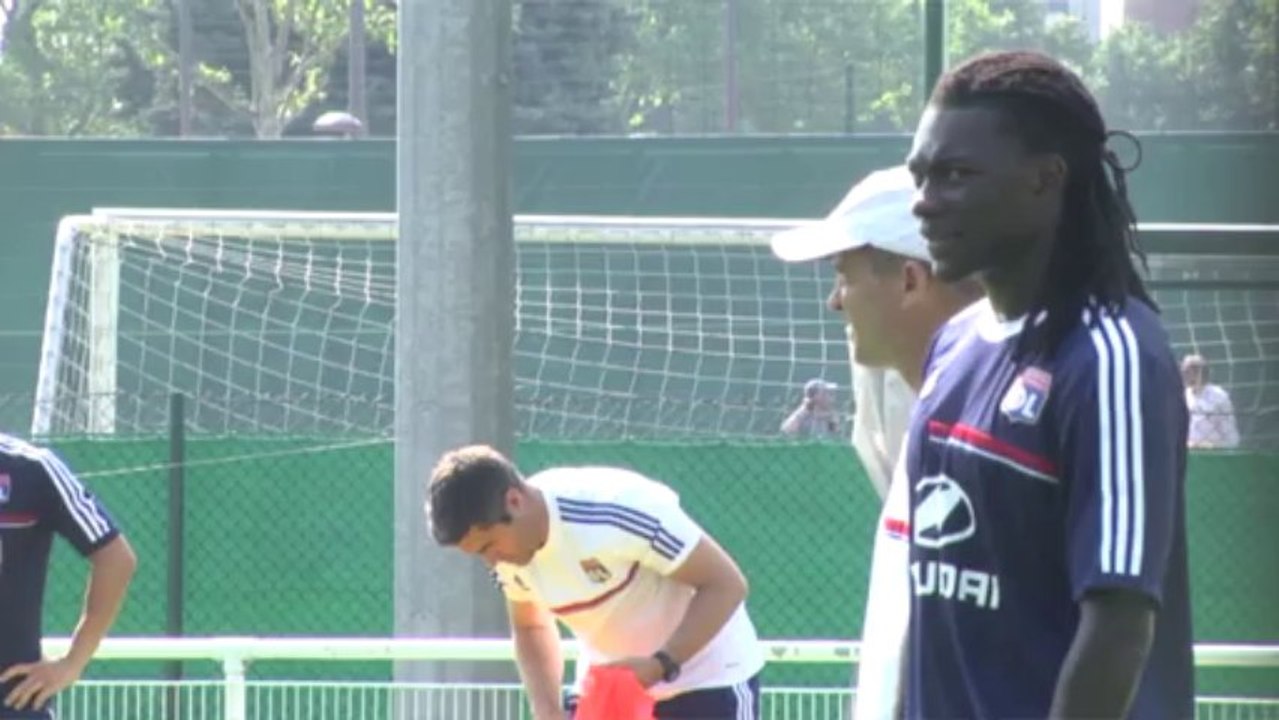 OL : Rémi Garde ouvre lui aussi la porte à Gomis