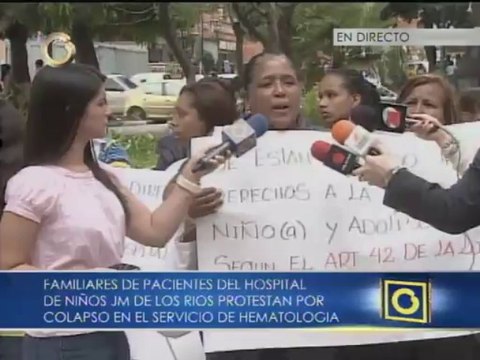 Familiares de pacientes del Hospital de Niños protestan por colapso de servicio de hematología