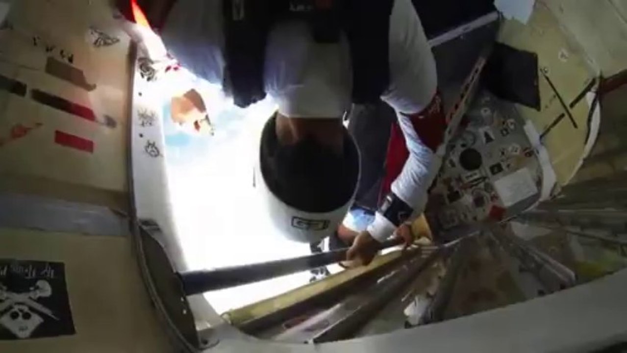 PARACHUTISME - CHAMPIONNATS DE FRANCE VICHY 2013 – Freefly « MilkBrothers Corbas Saut4»- 9aout13.wmv