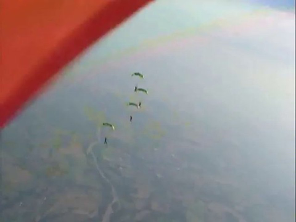 PARACHUTISME - CHAMPIONNATS DE FRANCE VICHY 2013 – VC4 « Besançon Franche Comté Saut 1»- 9aout13