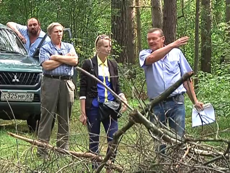 В Дмитрово Черкассах усраивают помойку прямо в лесу