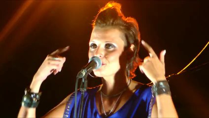 Emily Lady "Lola" Extrait live Pourrières du 14 Août 2013