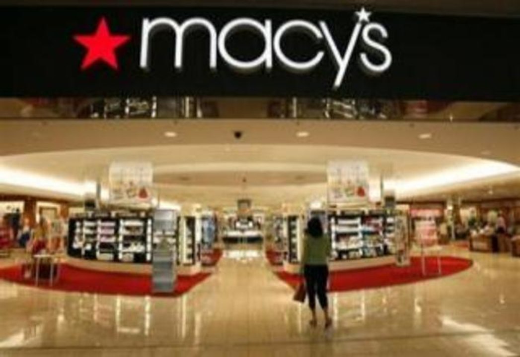 Macy's Inc (M) Earnings Surprise: Is The Middle Income Consumer Cutting Back On Retail Spending?