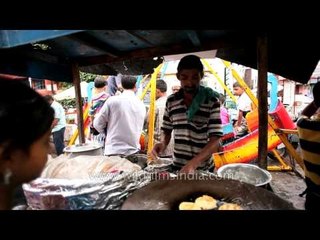 Aloo tikki stall in the local fair in front of Taj Mahal, Agra