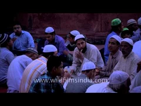 Procession of Iftar at Jama Masjid, Old Delhi
