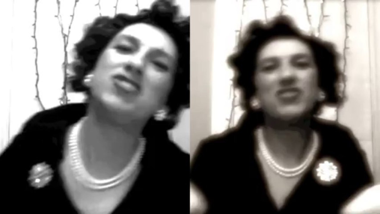 Queen Dilly Dally sings mister sandman