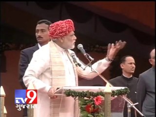 Tv9 Gujarat -  Narendra Modi asks "Corruption free India"