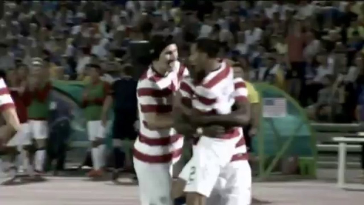 Ab in den Winkel! Traum-Freistoß von Jozy Altidore