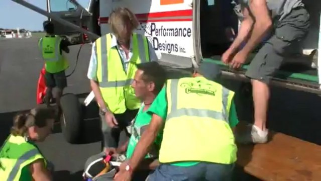 PARACHUTISME - STAGE PARACHUTISME ET HANDICAP : deuxieme avionnage