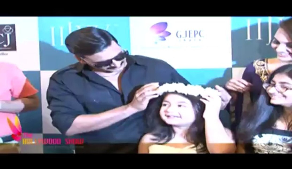 Akshay & Sonakshi wish EID Mubarak