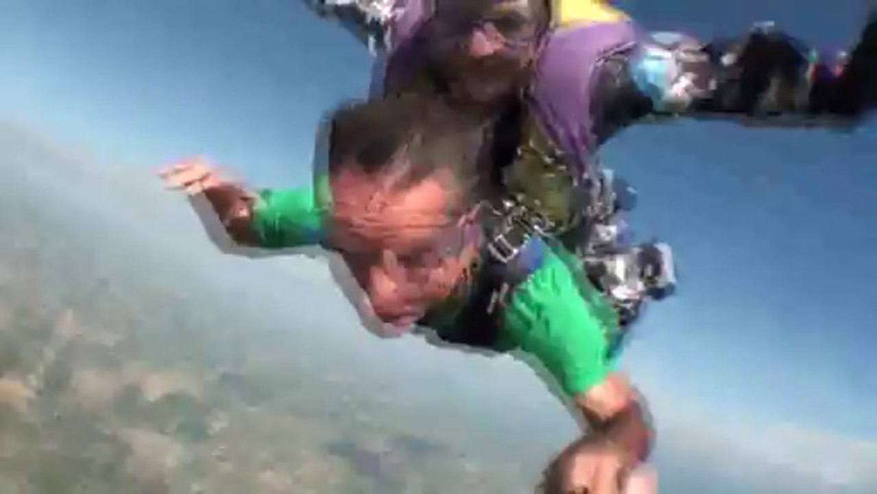 PARACHUTISME - STAGE PARACHUTISME ET HANDICAP : "Saut Jack par Olivier"