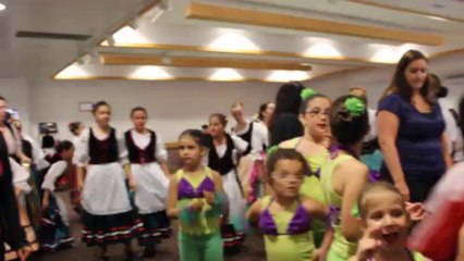Stelle Alpine Dancers at Festa Italiana