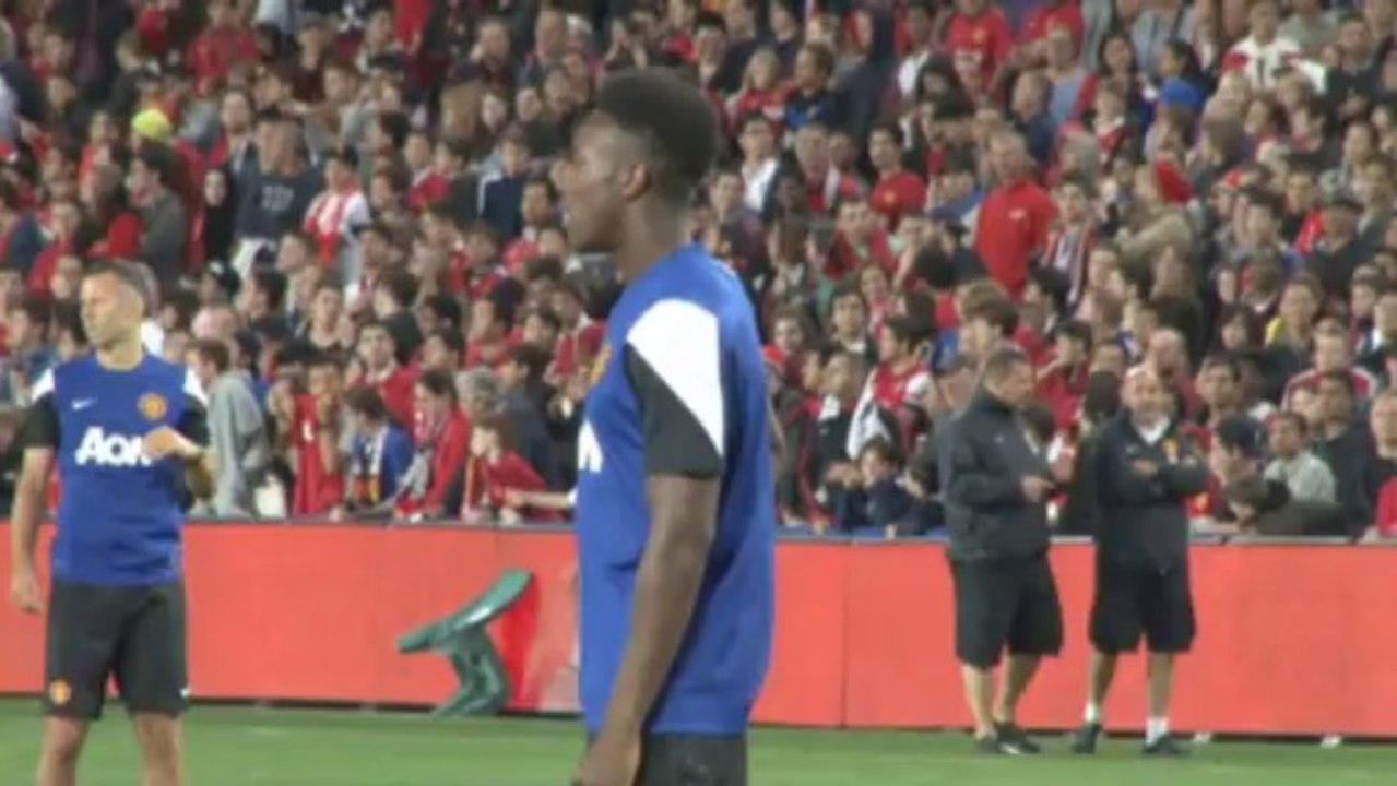 United owners force Rooney stay