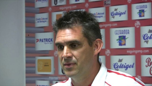 J2 L1 2013-14 Conférence de presse de J.GOURVENNEC avant AS Saint-Etienne- EAG