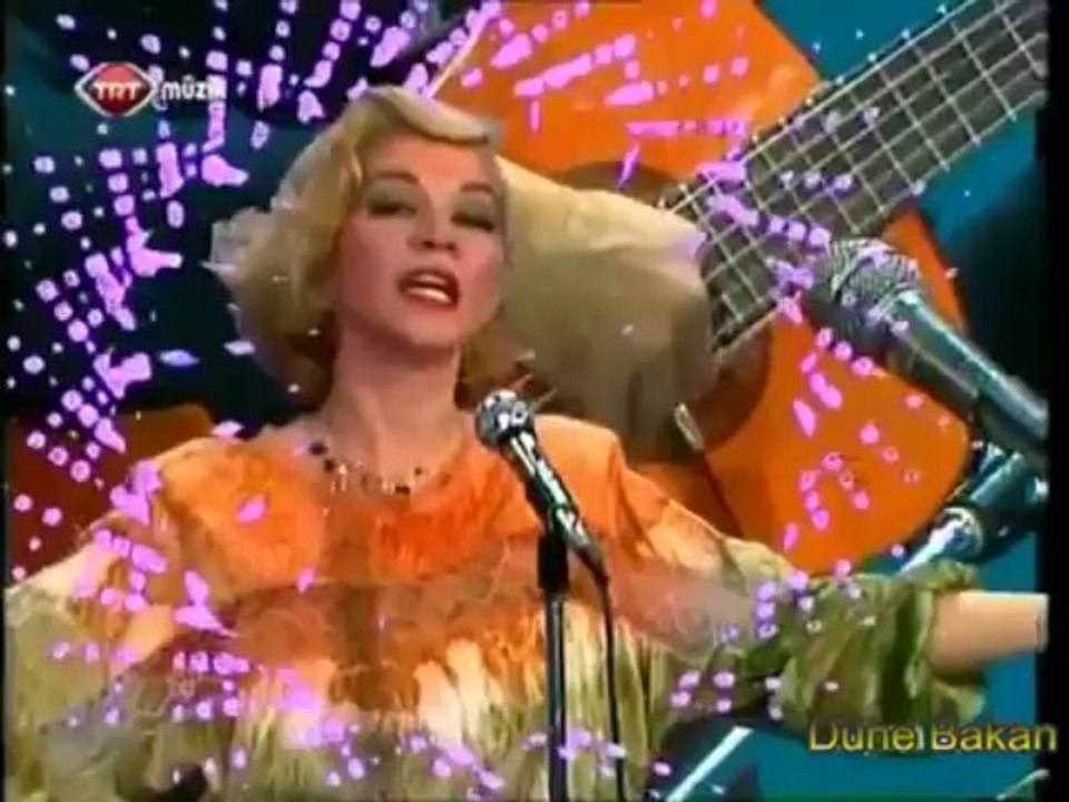 Esin Afşar  "Aşk Bu Mudur"  ( TRT - Hey Gidi Günler )